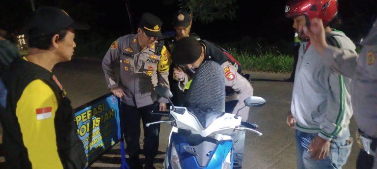 Tingkatkan Kamtibmas, Polsek Serang Baru Gelar Oprasi Kejahatan Jalan (OKj) Dan Sasar 3c .