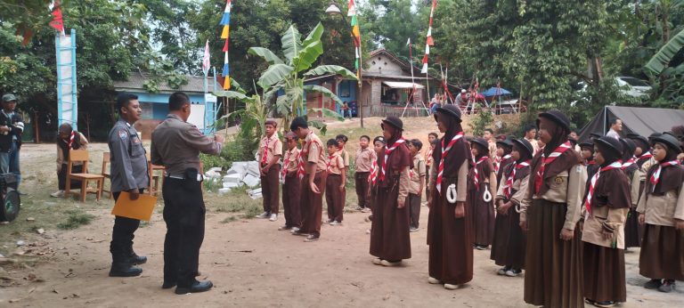 Kesadaran Berlalulintas Sejak Dini, Polsek Serang Baru Mengadakan progam “Goes Go To School”