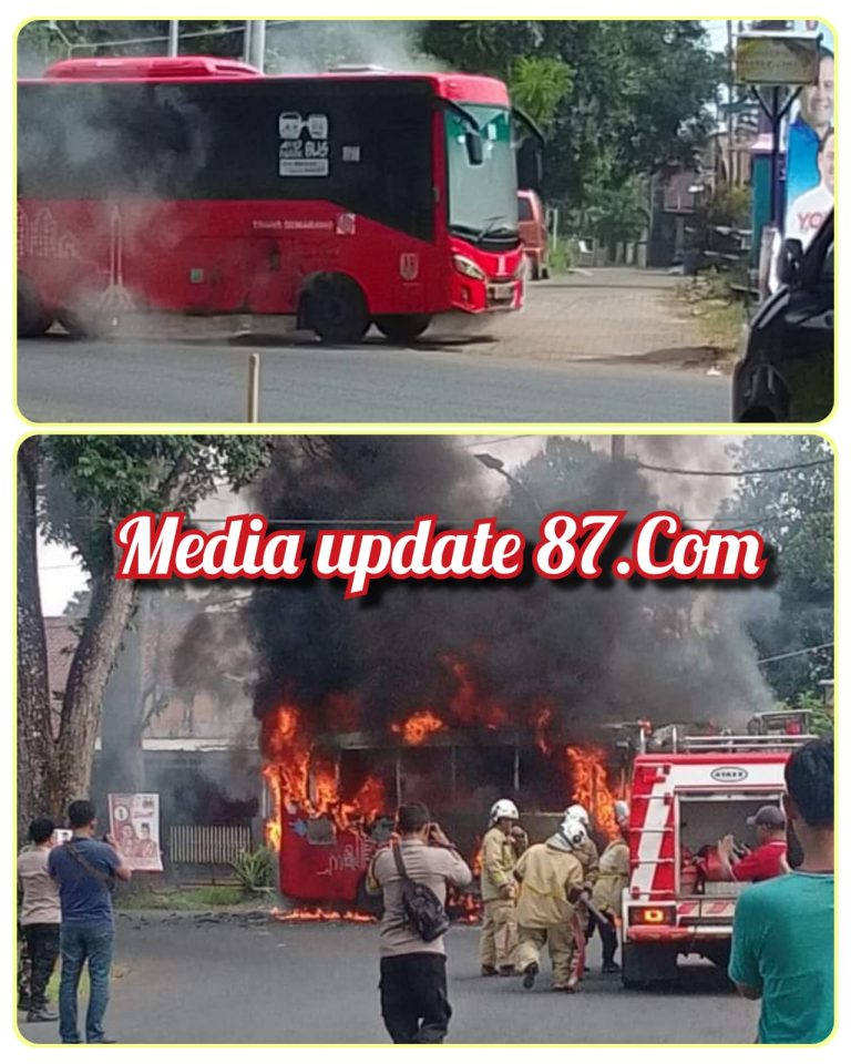 BUS TRANS SEMARANG KORIDOR 8 GUNUNG PATI SEMARANG TERBAKAR TAK ADA KORBAN JIWA 