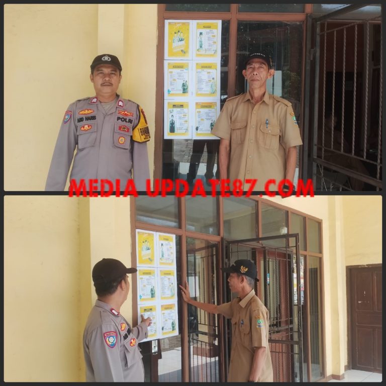 Penerimaan Calon Anggota Polri, Polsek Serang Baru Giat Sosialisasi Dan Penempelan Pamflet Untuk Informasi .