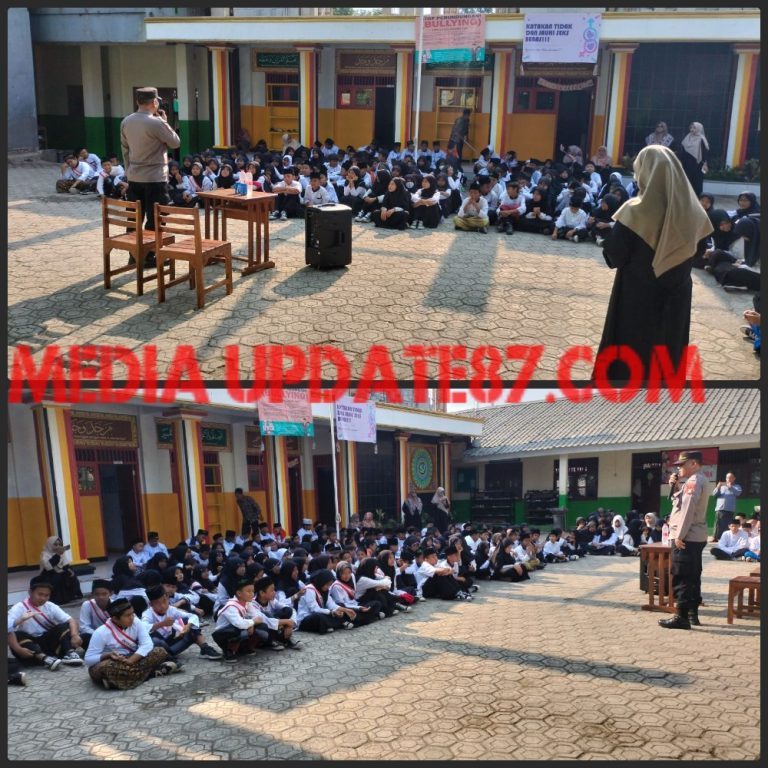 Upaya Preventif Antisipasi Kenakalan Remaja , Polsek Serang Baru Giat “Police Go To School” Di SMP Al-Falah
