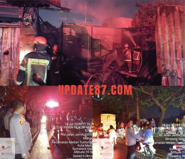 Kapolsek Medan Tuntungan Turun Langsung Tangani Kebakaran di Jamin Ginting, Penyebab Masih dalam penyelidikan
