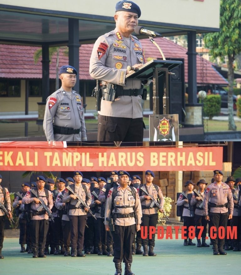 APEL KESATUAN DAN UPACARA PTDH PERSONEL SATBRIMOB POLDA SUMSEL SEBAGAI BENTUK PENEGAKAN DISIPLIN DAN KEHORMATAN KORPS