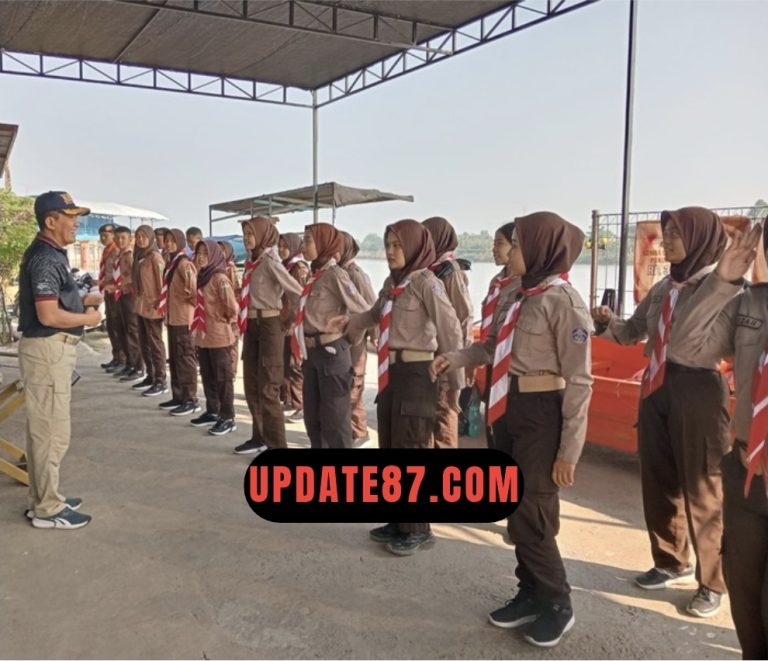 KOLONEL MARINIR: Bina Pramuka Poltekkes di Jung Kwatu: Strategi Pemberdayaan Wilayah dan Kejayaan Maritim Indonesia