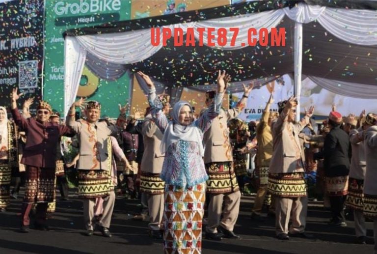 Pawai Budaya Tari Ngigel Semarakkan HUT ke-343 Kota Bandar Lampung