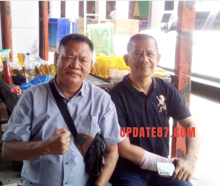 Merajut Silaturahmi, Ketua Pewarta Polrestabes Medan Bertemu Sahabat Sejak Kecil Joko Tarigan