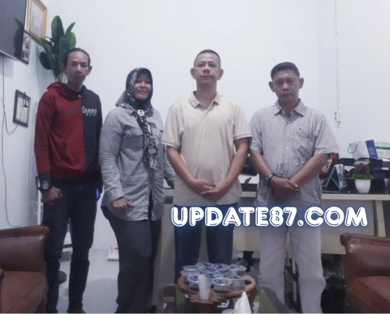 Jumat Barokah Pewarta Polrestabes Medan Terus Berlanjut, Salurkan Beras ke Pengurus dan Anggota