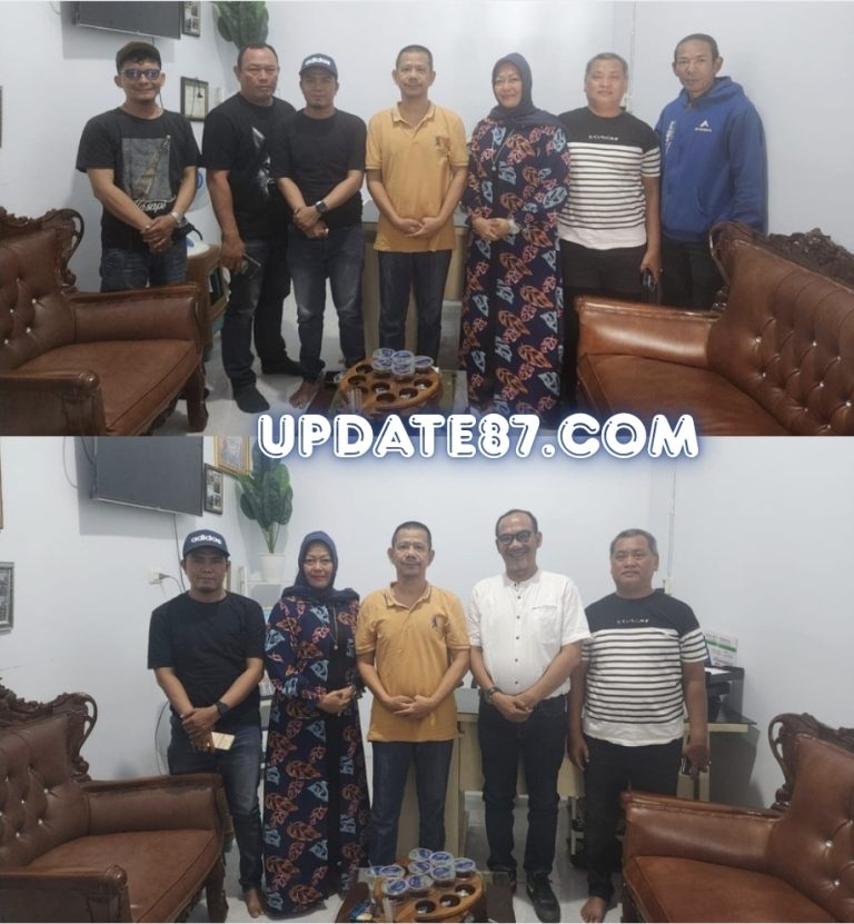 Pewarta Polrestabes Medan Berbagi Beras kepada Pengurus dan Anggota