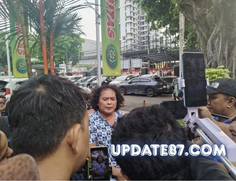 Sidang Putusan Fariz RM Ditunda, Hakim Wajibkan Kehadiran Langsung Pekan Depan