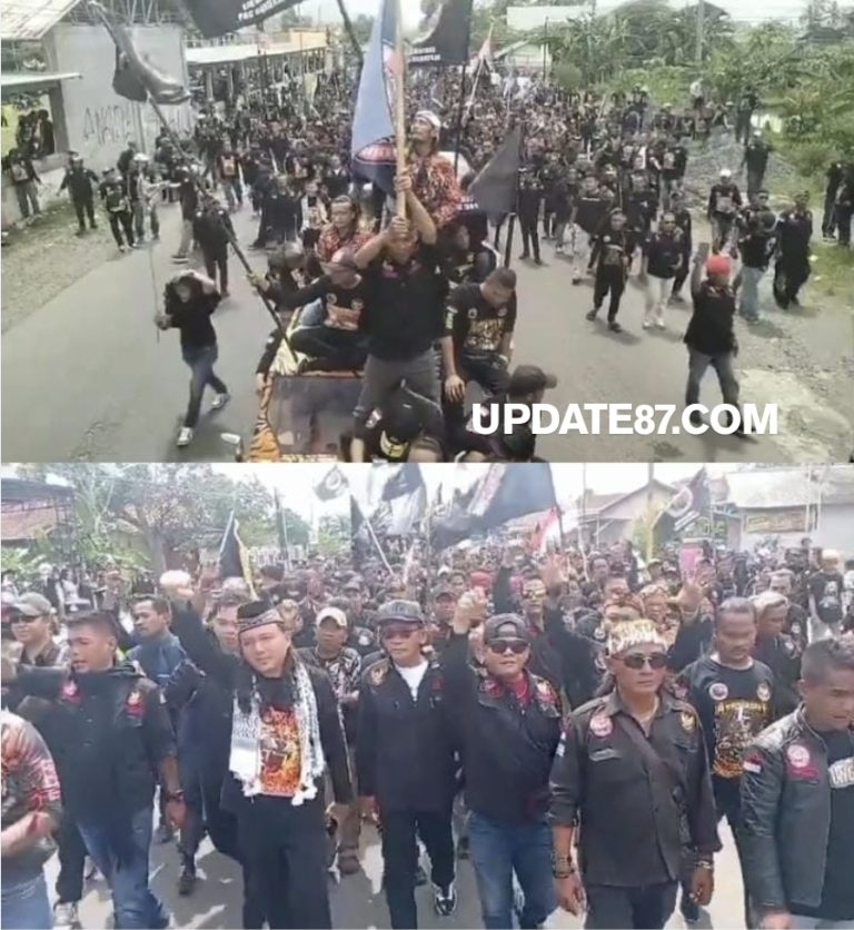 AKSI DAMAI LSM HARIMAU DI BANJARNEGARA