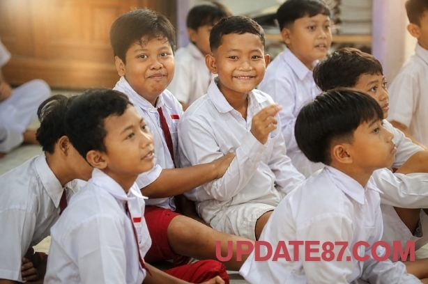 Senyum Anak-anak Godo, Harapan Baru dari Edukasi Anti Bullying di TMMD 128