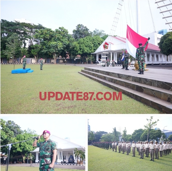 WAASRENA PANGKORMAR PIMPIN UPACARA PENAIKAN BENDERA, TEKANKAN DISIPLIN DAN PATRIOTISME