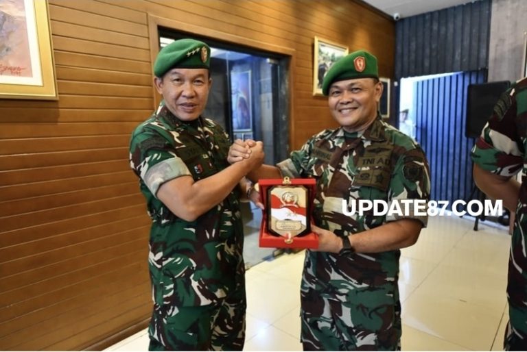 Danpusterad Pimpin Acara Sertijab dan Tradisi Satuan