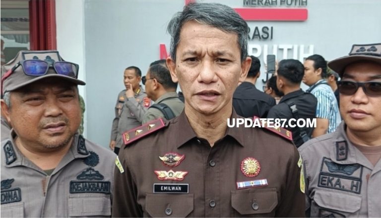 Kajati Kalbar Hadiri Peresmian 1.061 Koperasi Merah Putih, Perkuat Komitmen Mengawal Kebangkitan Ekonomi Desa